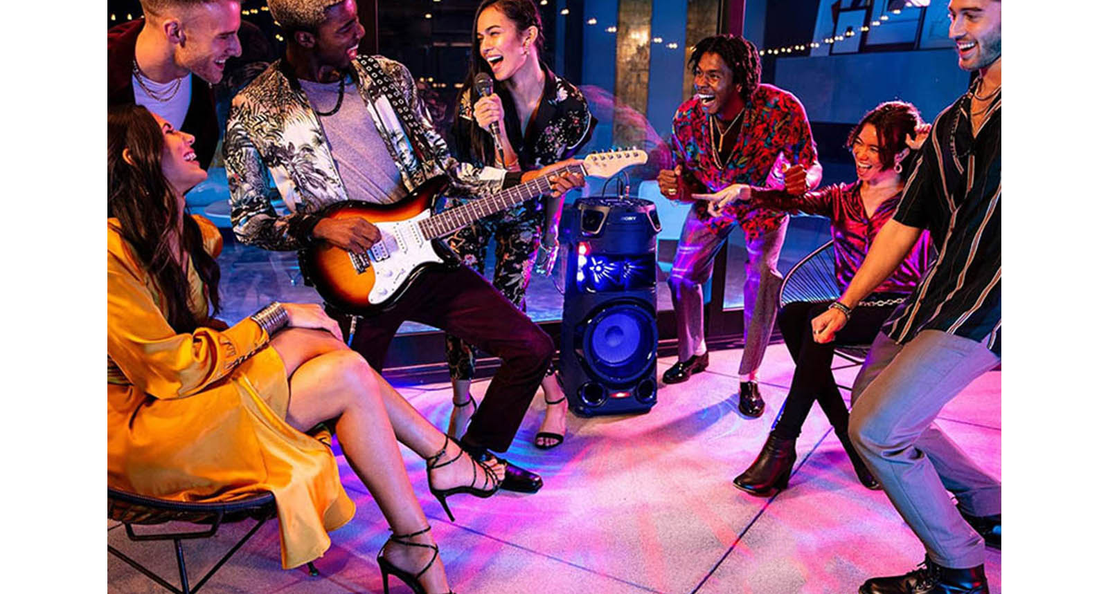 سیستم صوتی سونی V73 18 کارائوکه در سیستم صوتی سونی V73